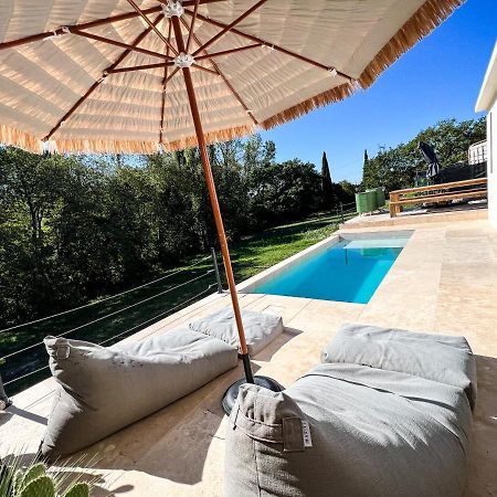 Villa De La K Ventabren Luaran gambar